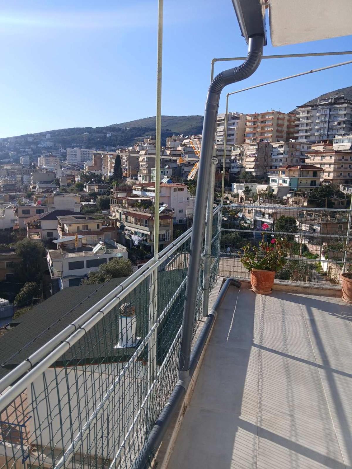 Blue Heaven Apartment Sarandë Exterior foto