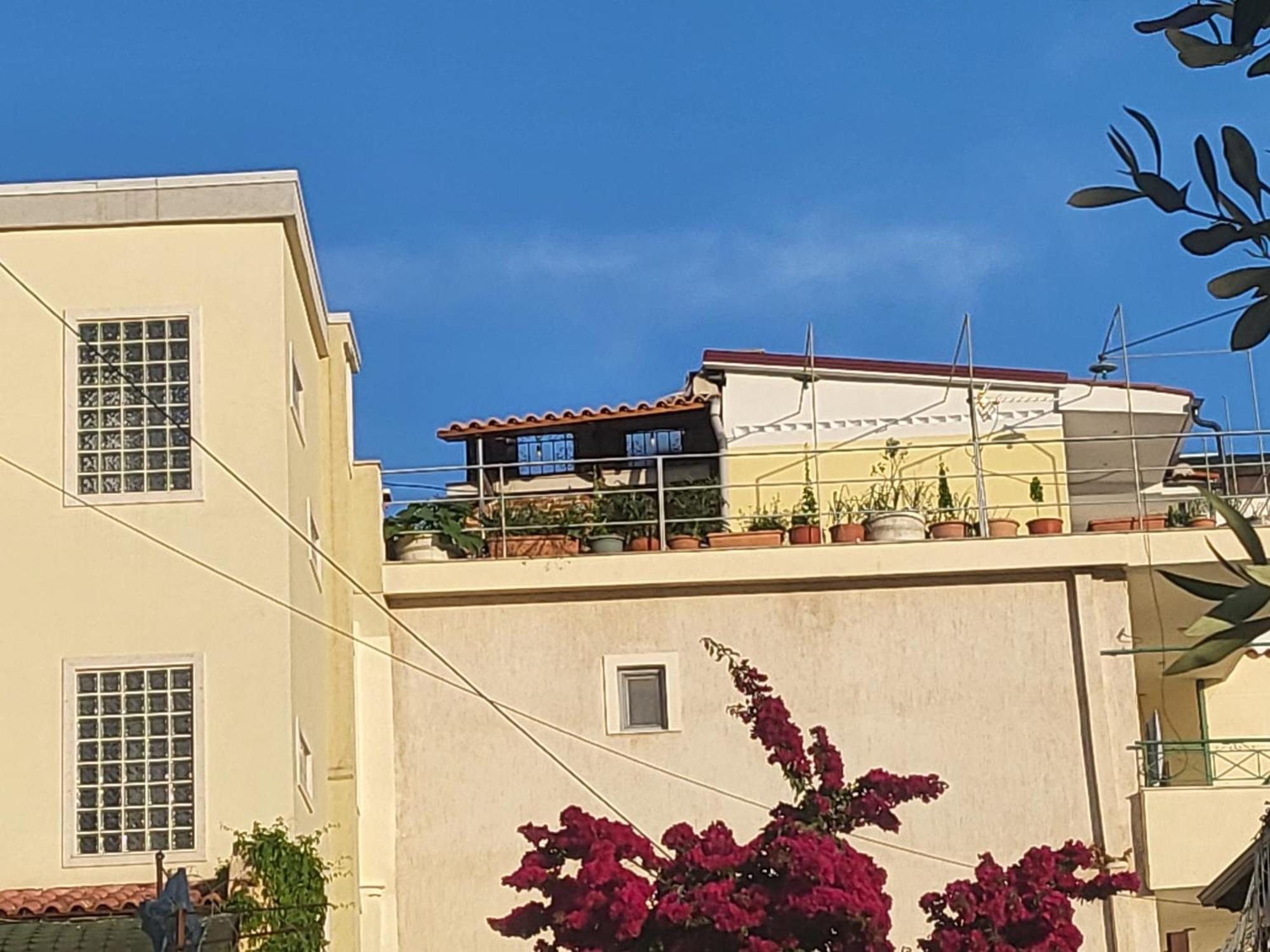 Blue Heaven Apartment Sarandë Exterior foto