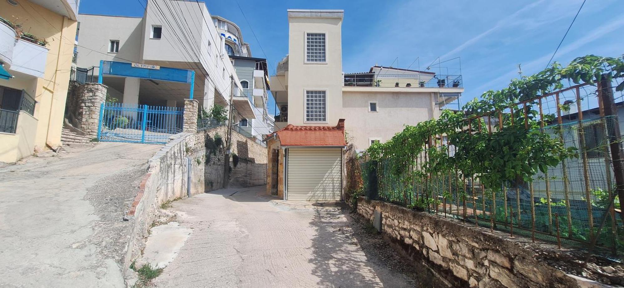 Blue Heaven Apartment Sarandë Exterior foto